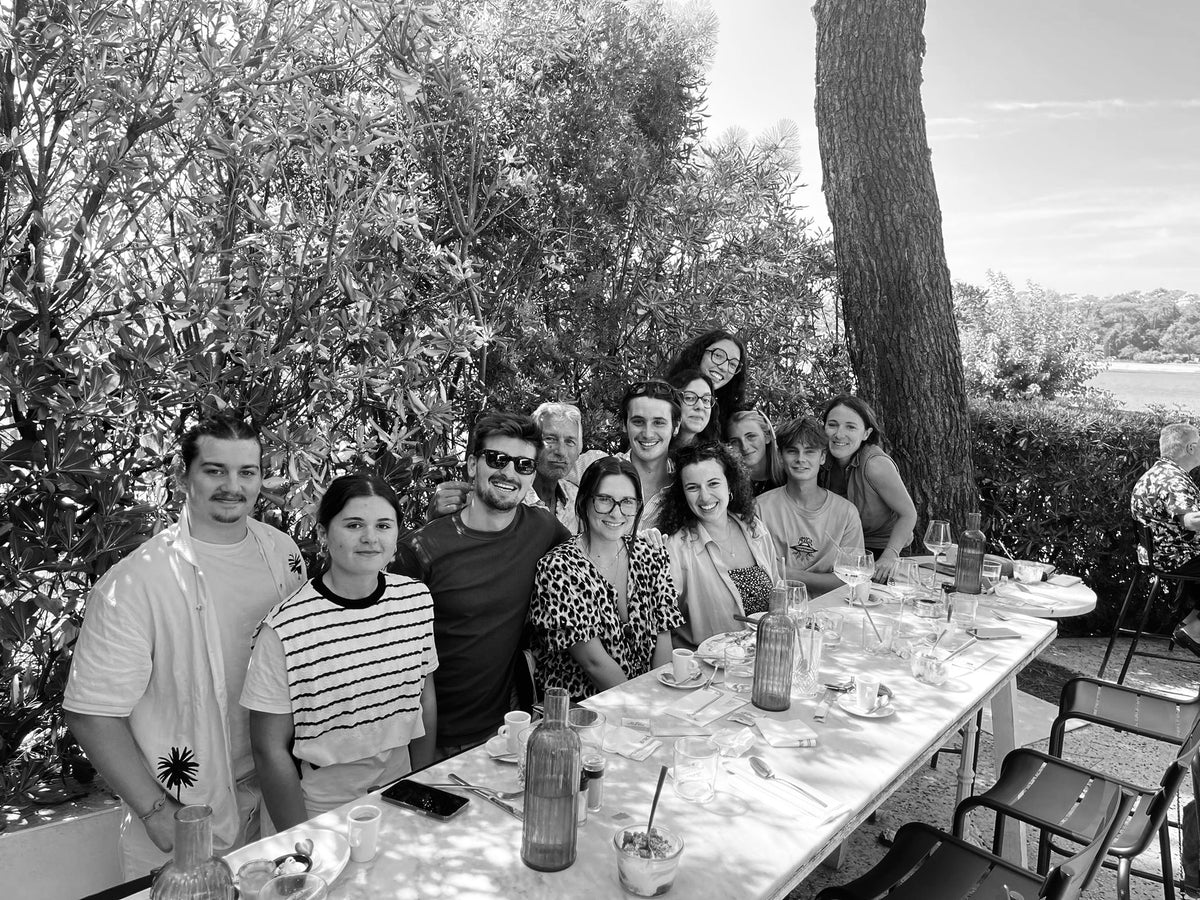 Équipe de pâtissiers, chocolatiers et glaciers SAM dans les Landes