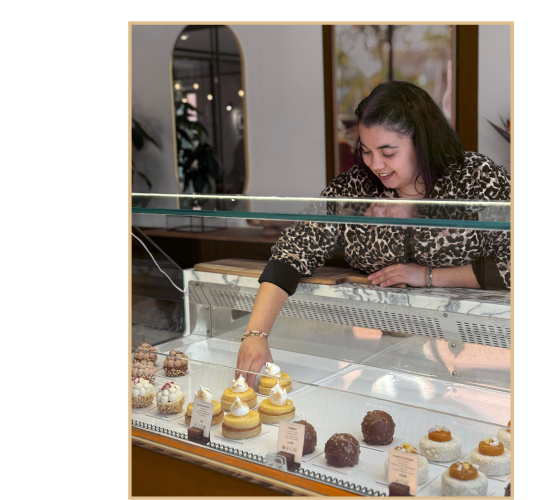 Conseillère de vente  au sein de l'équipe de SAM patisserie